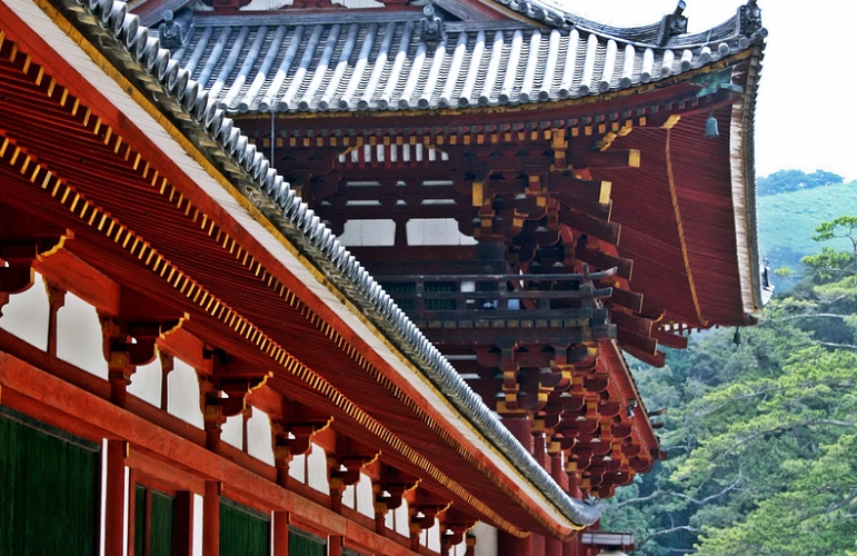 仿古門窗的細節(jié)之美：分享金屬配件有哪些講究？